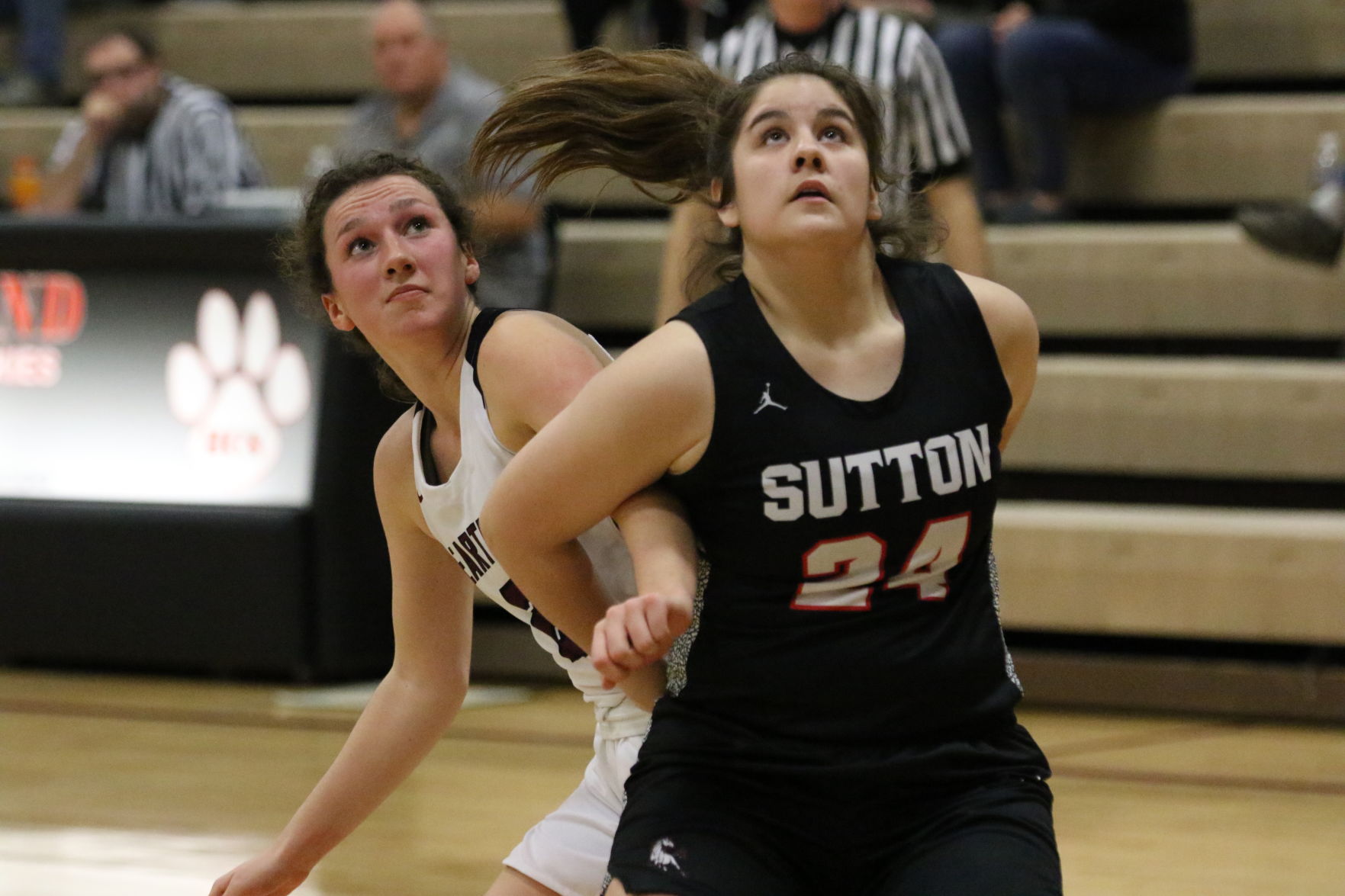 Heartland vs. Sutton basketball 9.JPG